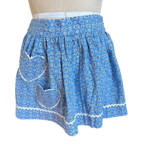 Vintage Other - Vintage Hostess Apron with Heart Pockets and RikRak